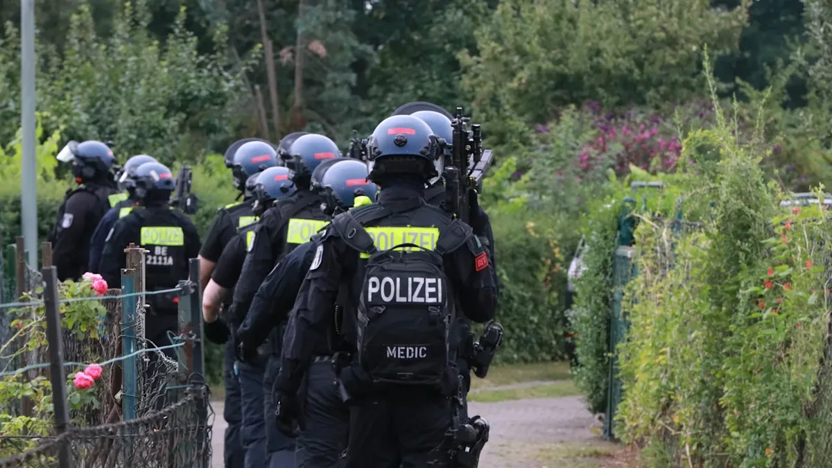 Einsatzkräfte in Berlin