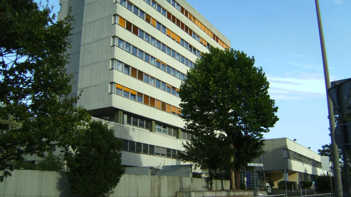 Symbolbild: Gebäude des Polizeipräsidiums Koblenz