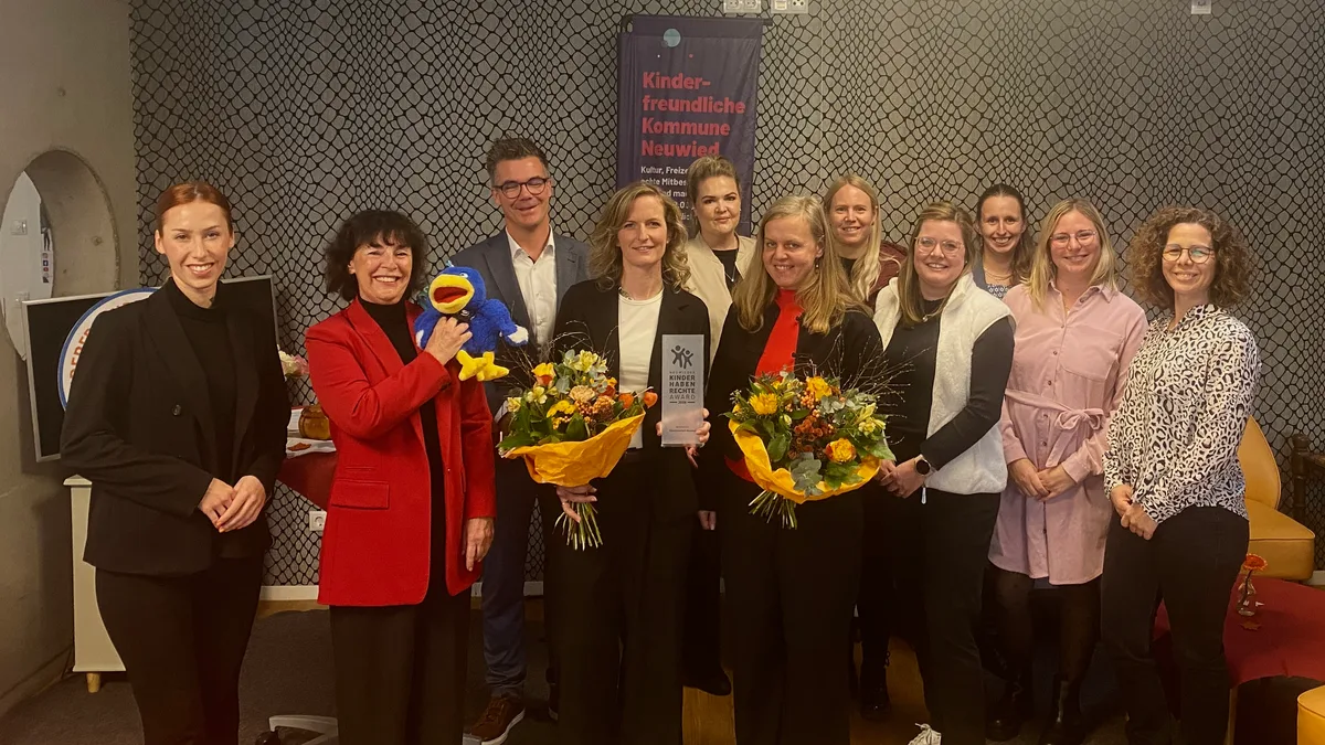 Preisverleihung des KinderHabenRechte-Awards 2026 der Stadt Neuwied an die Kita-Sozialarbeit
